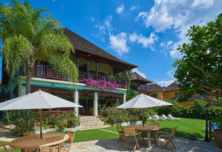 Reside Beachfront Villa, Discovery Bay