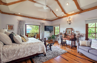 Reside Beachfront Villa, Discovery Bay