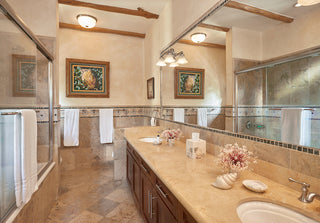Reside Beachfront Villa, Discovery Bay
