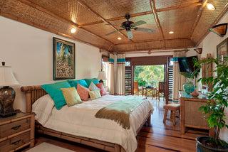 Reside Beachfront Villa, Discovery Bay